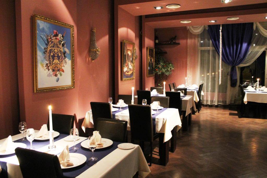 City Hotel Teater Riga Kültér fotó